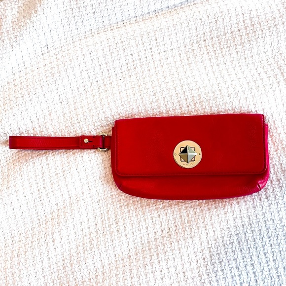 NWOT Kate Spade Red Wristlet - Picture 1 of 1